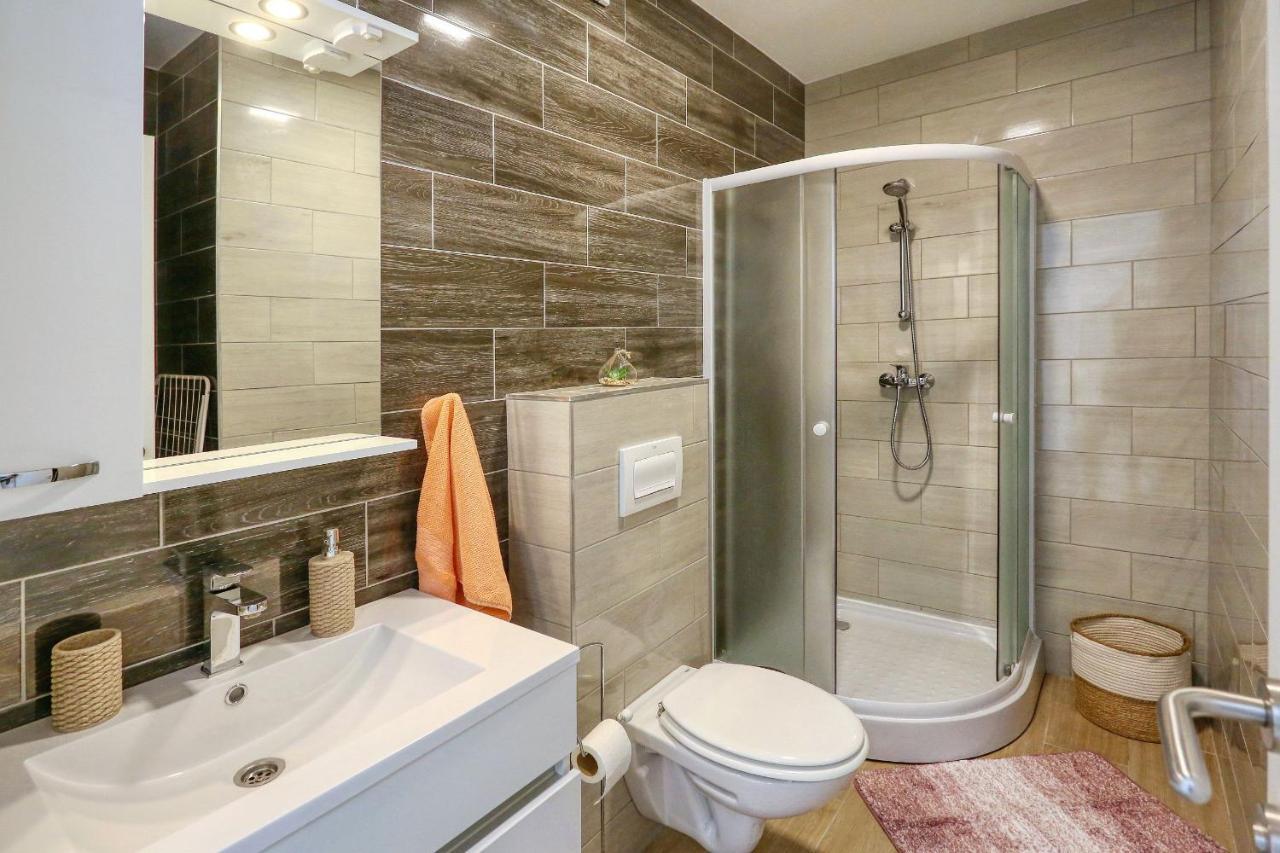 Apartment Borna *